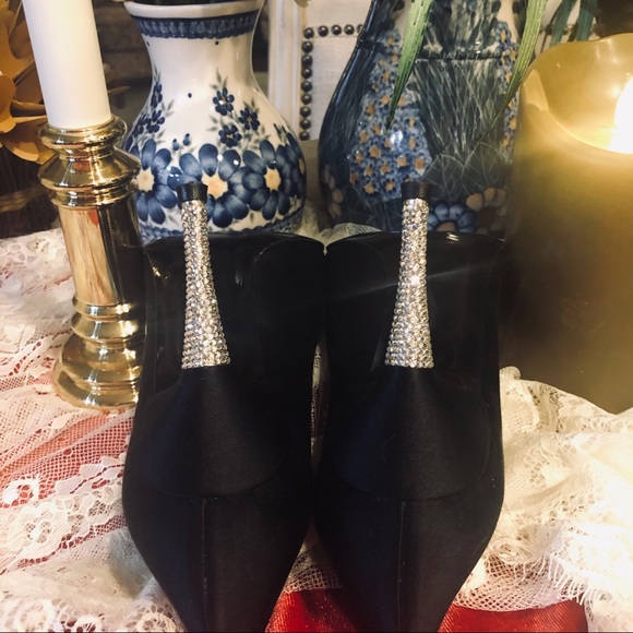 Stuart Weitzman Pumps - Picture 6 of 6